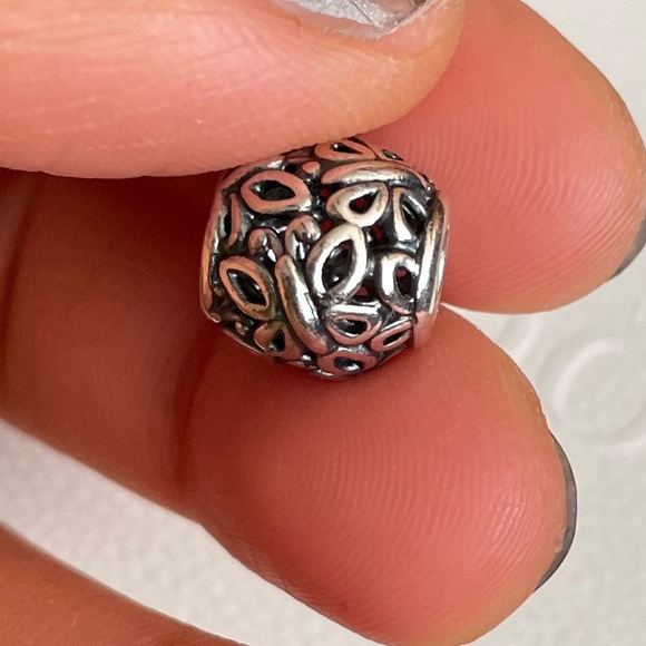 Retired Pandora Openwork Butterfly Garden Bead Charm Fits Pandora Bracelet Rare - Picture 6 of 8